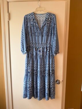 J. McLaughlin Blue Floral Tiered Maxi Dress